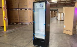 NSF Commercial Merchandiser Refrigerator 13.2 cu ft SC-376F