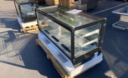 Refrigerated Countertop Bakery Display Case NSF CW200720